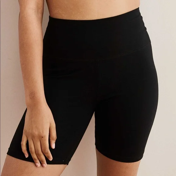 Aerie Hi-Rise Chill. Play. Move Bike Shorts - Picture 2 of 4